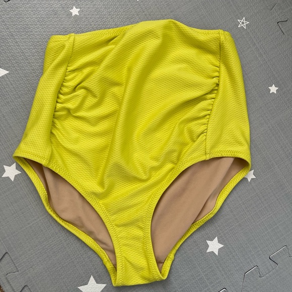 Motherhood Maternity - BEACH BUMP Over the Bump Bikini - Picture 14 of 16